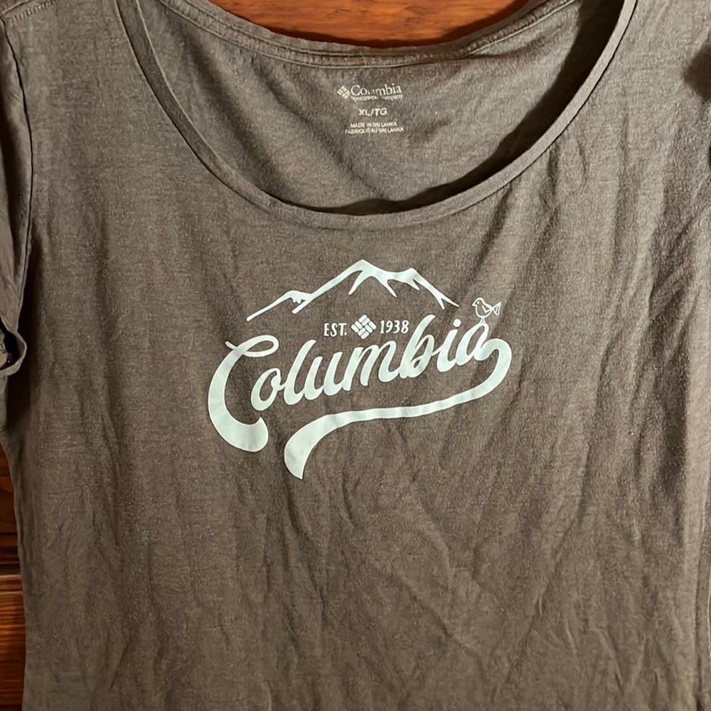 Columbia tee shirt! Woman’s X-Large